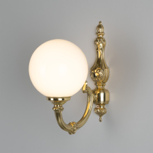 Mullan Lighting MLWL034ANTBRS - Ben Single Arm Wall Light | Antique Brass